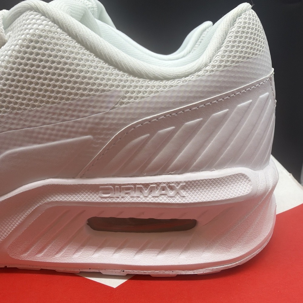 NEW Nike Air Max BIA White Black Grey Tennis SHOES Men's 8.5 Womens 109414-100 - Picture 2 of 9